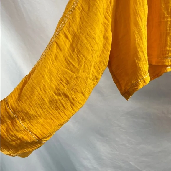 7 For All Mankind Yellow Cotton Blouse and Short Set - Picture 5 of 11